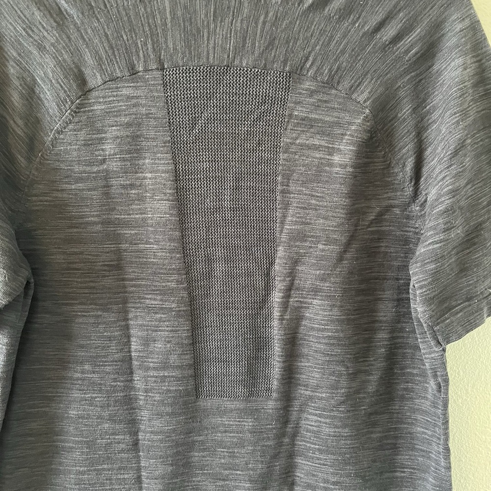 NIKE T-shirt Men's Small Tech Knit Pocket Short Sleeve Black 729397 010 - Picture 11 of 16